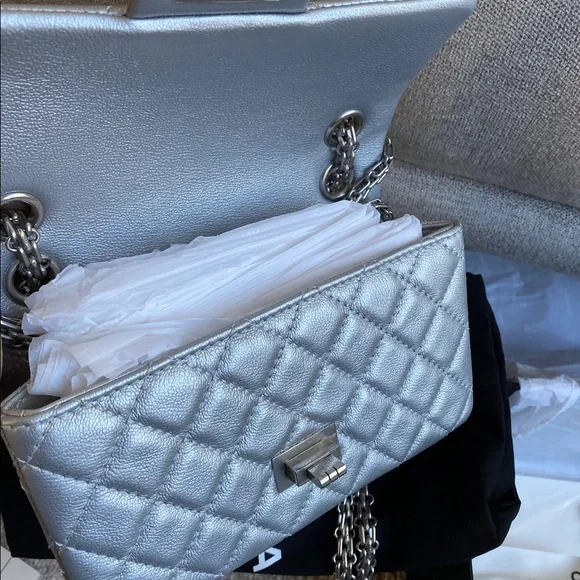 SOLD Chanel mini 2.55 in metallic leather - Picture 14 of 14